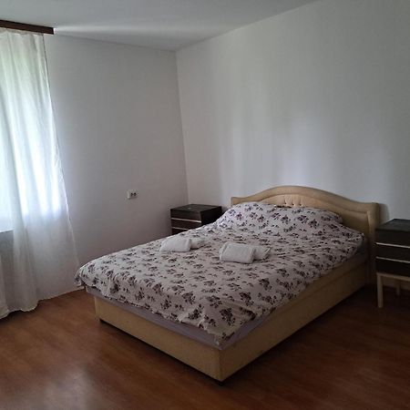 Apartman Aya Rejana Saraievo Exterior foto